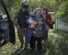 Moscú reivindica la captura de seis aldeas y cientos de evacuaciones