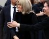 Brigitte Macron abucheada a su llegada al funeral de Françoise Hardy