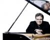 El pianista Arcadi Volodos atrapado en un enjambre de insectos en la inauguración del Lavaux Classic