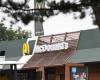 Restaurante franquicia McDonald’s condenado por discriminar a empleada transgénero