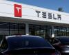 Piezas que se sueltan: Tesla vuelve a retirar sus Cybertrucks