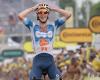 Tour de Francia 2024: el francés Romain Bardet gana la primera etapa y se lleva el maillot amarillo