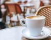 En Tiktok, los turistas estadounidenses quedan atónitos por los hábitos franceses en torno al café.