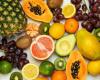 Estas 5 frutas y verduras que debes evitar pelar para obtener beneficios para tu salud