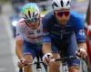 Tour de Francia: en la escapada de hoy, Clément Russo intenta una canasta con su botella… y falla