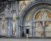 Las obras del sacerdote esloveno Marko Rupnik, acusado de agresión sexual, no serán retiradas del santuario de Lourdes