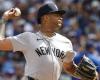 Luis
      Gil
      brilla
      en
      su
      regreso
      desde
      IL
      y
      Yankees
      vencen
      a
      Cachorros,
      3-0