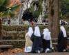 Reabren
      al
      público
      la
      gruta
      del
      santuario
      de
      Lourdes
      tras
      las
      inundaciones