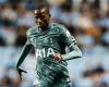 El Tottenham escapa por poco del Coventry