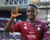 Cheikh Sabaly vuelve a marcar en el empate del Metz (1-1) ante el Lorient de Formose Mendy y se convierte en el segundo máximo goleador por detrás de Pape Meissa Ba del Grenoble