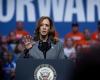 Kamala Harris ataca al expresidente por la reducción del derecho al aborto