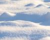 carreteras bloqueadas por tormenta de nieve