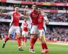 El Arsenal arrebata la victoria al Leicester