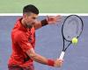 Tenis: Djokovic lucha contra Michelsen en Shanghai pero pasa