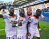 El FC Lorient sube al podio gracias a su victoria ante el Caen, el EA Guingamp se hunde en Clermont