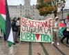 Manifestación por Palestina frente a la Asamblea Nacional