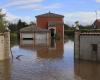 “Ya no teníamos ni los pies”, el pueblo de Limony sumergido en el agua