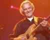 “John McLaughlin, en el corazón de la guitarra”