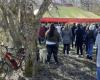 El último homenaje desde su pueblo a Paul Varry, ciclista asesinado por un automovilista en París.