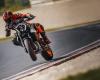 Nuevo: KTM añade una 990 Duke R, más deportiva que la 990 Duke