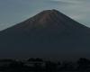 Japón | Primera nevada en el Monte Fuji, la última de la historia