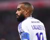 OL: Lacazette iguala el récord de Juninho