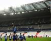 El Stade de France no está lleno para Japón