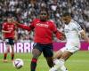 El Real Madrid se tranquiliza al aplastar a Osasuna (4-0): Mbappé no marcó