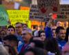 En Valencia, miles de personas manifiestan su enfado