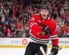 Hockey: Philipp Kurashev es el héroe de Chicago en la NHL