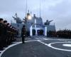 Buque de guerra ruso equipado con misiles hipersónicos visto frente a las costas de Francia