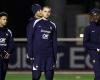 Los Bleus en su burbuja en Clairefontaine, a pesar del contexto del partido.