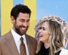 La reacción de Emily Blunt después de su marido John Krasinski es…