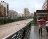 En España, Málaga se ve afectada por lluvias torrenciales, fin de la alerta roja en el sureste