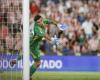 2-1. Paraguay ratifica su buen momento y derrota a Argentina