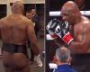 El trasero de Mike Tyson se muestra en la pelea con Jake Paul, además de por qué se mordió el guante