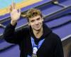 Nueva Zelanda. Léon Marchand, aclamado en el Stade de France, sigue siendo muy popular