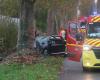 Un hombre de 30 años entre la vida y la muerte tras salirse de la carretera