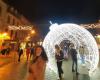 Lanzamiento de las luces navideñas y del mercado gastronómico el 22 de noviembre en Guingamp.