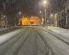 “Condiciones traicioneras” mientras cae nieve en el sur y el oeste