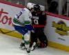 MIRAR: Quinn Hughes expulsada por golpe brutal