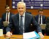 Frente a los diputados, Bruno Le Maire alza la voz