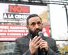 Cyril Hanouna participa en una manifestación frente a Arcom para defender su canal