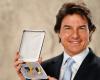 Tom Cruise recibe el máximo honor civil de la Marina de EE.UU.