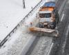 La nieve perturba el tráfico rodado en los Alpes