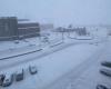 Pirineos. Nueva tormenta de nieve en la montaña: carreteras cerradas y ventiscas