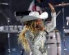 Beyoncé interpreta ‘Cowboy Carter’ durante el espectáculo de medio tiempo del día de Navidad de la NFL