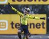 Van Aert firma su primer éxito del invierno