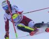 Manuel Feller lidera la primera carrera de slalom nevado de la Copa del Mundo en Adelboden