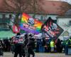 Alemania: Manifestantes retrasan el congreso de AfD: Noticias